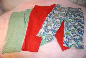 3 Pair of Capris