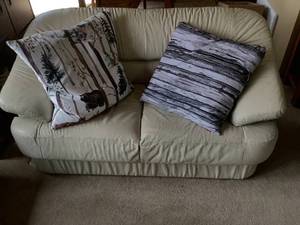 lot 403 image: Cream Colored Love Seat and Chair