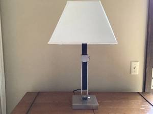 lot 407 image: Metal & Black Lamp