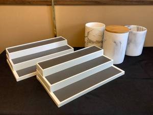 lot 450 image: CrockCanister Lot