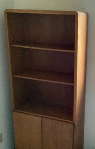 lot 538 image: Bookcase with doors