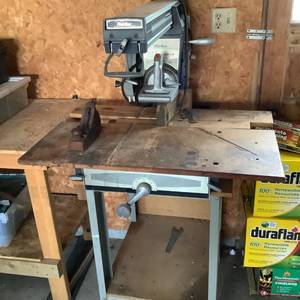 lot 554 image: Wards Powr-Kraft Radial Arm Saw