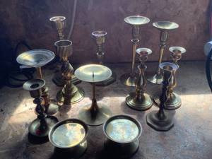lot 560 image: Brass- colored Candle Holders