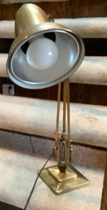 lot 511 image: Gold Colored Floor and Desk Lamp