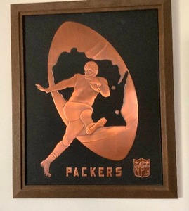 lot 512 image: Vikings and Packers Wall Plaques
