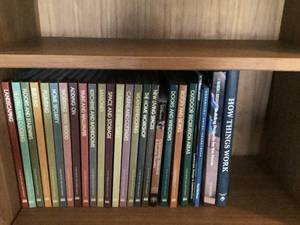 lot 518 image: Home RepairImprovement Books