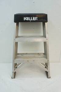 lot 58 image: Keller Aluminum step ladder