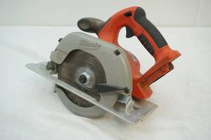 lot 63 image: Milwaukee circular saw