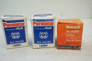lot 75 image: oil filters