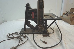 lot 180 image: Craftsman belt sander