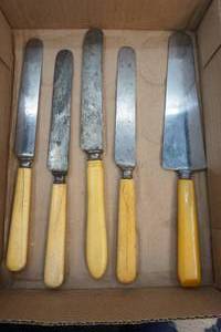 lot 231 image: vintage kitchen knives