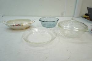 lot 246 image: casserole dishes