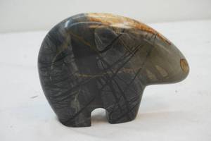 lot 281 image: Muni bear statue