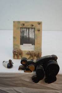 lot 288 image: bear photo frame, wood carved bear, cast iron duck