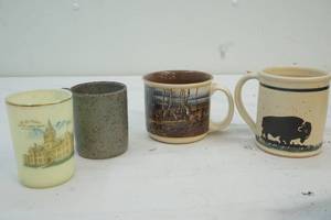 lot 292 image: coffee mugs
