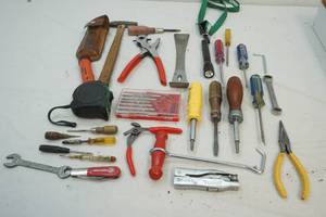 lot 299 image: tools