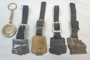 lot 306 image: pocket watch clips