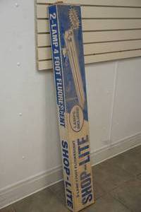 lot 344 image: fluorescent shop light