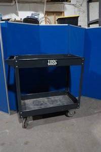 lot 385 image: Tool Shop shop cart on wheels