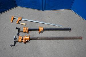 lot 394 image: pipe clamps and bar clamp