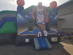 15x28 Minnesota Timberwolves WET OR DRY Combo Bouncer with Slide