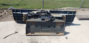 Grouser 130G Skidsteer Blade