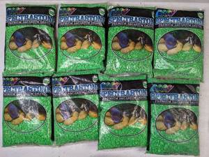 lot 322 image: (8) 5-Pound Bags of Estes Spectrastone Premium Aquarium Gravel (PG Green)