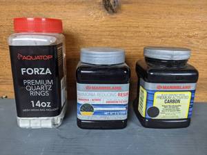 lot 77 image: NEW Aquarium Filter Supplies AquaTop & Marineland