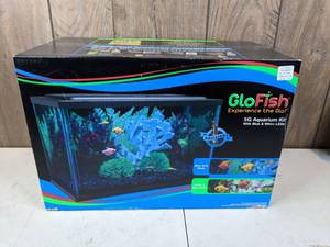lot 122 image: NEW GloFish 5 Gallon Aquarium Kit with Blue and White LED Hood