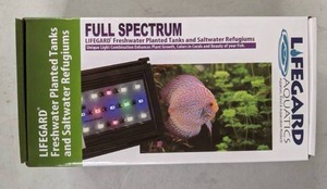 lot 152 image: NEW Lifegard Full Spectrum Led Light w Mounting Bracket, Black 5