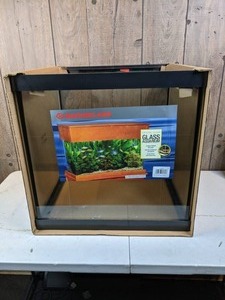 lot 100 image: NEW Marineland Crystal Clear Glass Aquarium for Marine or Freshwater