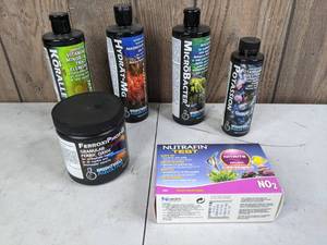 lot 533 image: NEW Brightwell Aquatics Aquarium Supplements