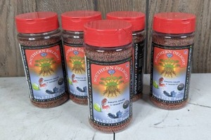 lot 452 image: NEW Set of (5) Southern Delight Fancy Goldfish Food