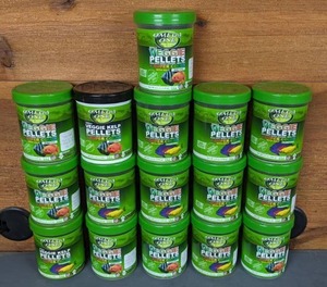 lot 630 image: NEW 16 Small Containers of Omega One Small Veggie Pellets  Super Color with Kelp, Asst. Floating & Sinking