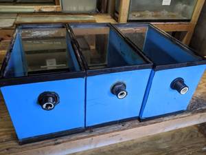 lot 889 image: (3) Pre-Owned 10 Gal. Display Tanks With Drill Systems for Overflow