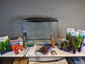 lot 965 image: NEW 37 Gallon Tank with Accessories (Plant Scapes, Submersible Heater, Penguin 200 Power Filter, and more)