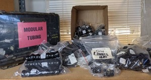 lot 1121 image: Large Selection of NEW Modular Tubbing, Pipes, Inline Valves, and Fittings