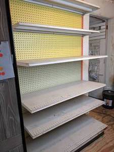 lot 897 image: Retail Store Shelfing Wall Display with 6 Shelves, 90 x 50 x 22