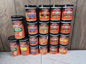 lot 1020 image: Assortment of 19 NEW Freeze Dried Omega One Nutri-Treats