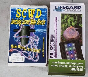 lot 947 image: NEW SCWD Wave Maker & Lifegard Full Spectrum 5 LED Light