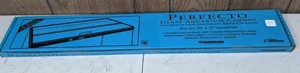 lot 1233 image: NEW Perfecto Glass Aquarium Canopy, fits 30 x 12