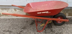 lot 15 image: True Temper 4 Cu. Ft. Wheelbarrow