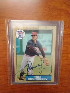 Signed Tom Brunansky 1987 Topps Card
