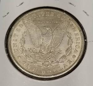 lot 28 image: 1900 MORGAN SILVER DOLLAR NICE ORIGINAL UNC