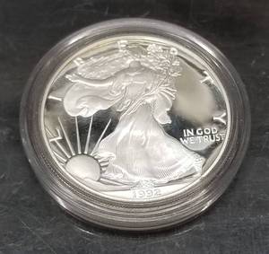 lot 53 image: 1992 PROOF AMERICAN SILVER EAGLE IN ORIGINAL MINT ISSUED BOX