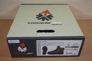 lot 265 image: CHOICE OF SIZE - Compass 360 Ledges Felt Wading Shoes - 78913