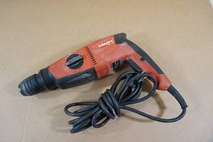 lot 110 image: Hilti TE-2 Rotary Hammer Drill
