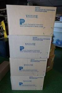 lot 139 image: 2000 Value Line 24 Oz Polypropylene Containers
