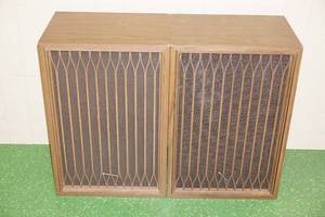 lot 148 image: Vintage Kenwood KL-777 4-Way 6-Speaker Tower Speakers
