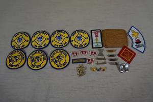 lot 192 image: Vintage Cub Scouts and Boy Scouts Pins and Patches